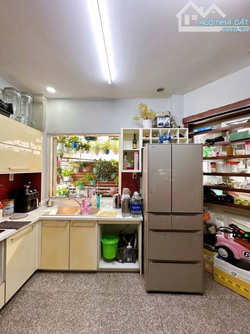 BÁN NHÀ ĐẸP 5 TẦNG - 48M2 - LÝ CHÍNH THẮNG - QUẬN 3 - 8,3 TỶ - 1