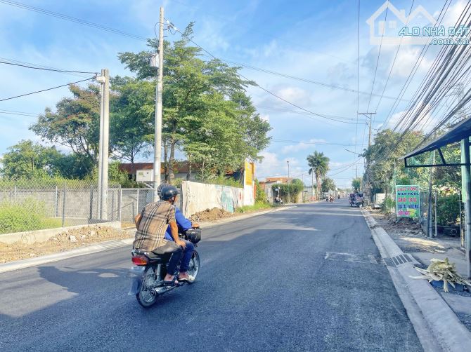 BÁN ĐẤT 5x30M, MẶT TIỀN ĐƯỜNG 826C, ẤP 4 LONG HẬU, GIÁ 4.5 TỶ - 1