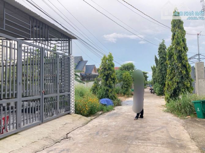 Bán đất 2Mặt tiền gần trường Đinh Tiên Hoàng_Bình Minh_200m2_SHR_thổ cư giá chỉ 1.55 tỉ . - 1