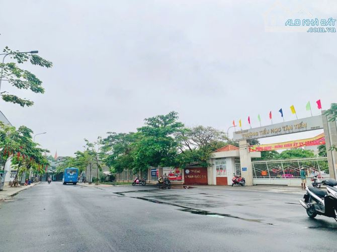 Bán đất sổ riêng thổ cư p. Tân Tiến - 1