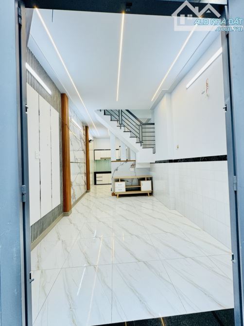 P12 Gò Vấp - Nhà đẹp 2 Tầng - Đầy đủ tiện ích - 3.2 Tỷ - 1
