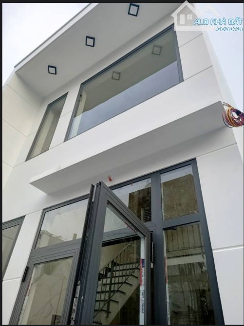 Nhà 2 tầng BTCT 108m² 5x21 hẻm xe tải thạnh xuân quận 12 5ty800 - 1