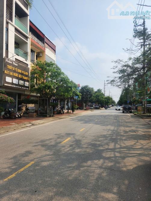Bán Lô đất trục đường chính Lý Quốc Sư, view Toyota - TP Bắc Ninh. Giá 10.5 tỷ - 1