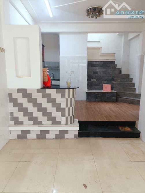 Bán Nhà Phố Phường 2 Đà Lạt SRXD - Chỉ Với 3 Tỷ 4 - 1