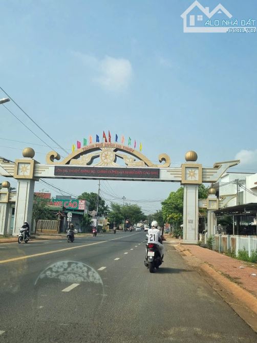 Đất thôn Cao Thành hẻm Y wang sau trường học Thái Phiên đi vào - 1