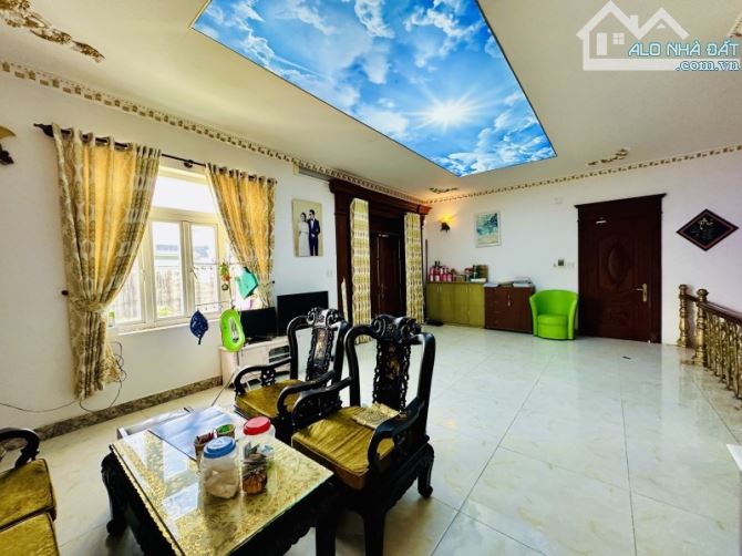 Biệt Thự + Kho Xưởng 3.222m² – Mặt Tiền Nguyễn Trung Trực – Trung Tâm Dĩ An – Chỉ 75 Tỷ – - 1