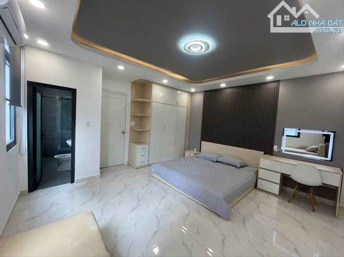 Bán nhà Nguyễn Văn Đậu - Phường 5 - Bình Thạnh -5 tầng BTCT 52m2- Ô tô vào nhà - 8 tỷ hơn - 1