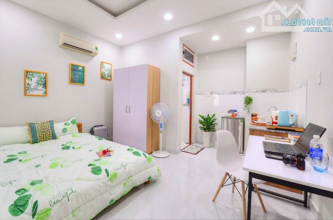 Trống 1 phòng full nội thất Ngã tư hàng xanh Bình Thạnh - 1