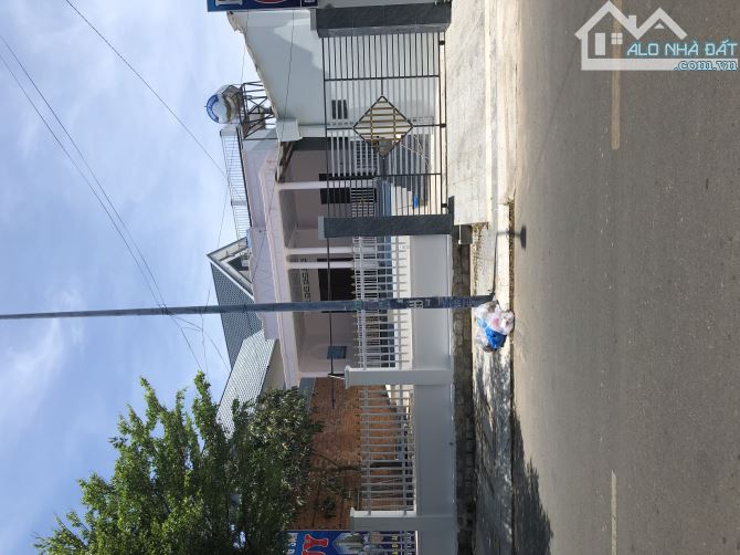 Bán đất tặng homestay cách biển vài bước chân,dt 384m2,có 20m mặt tiền, sẵn 300 thổ cư - 1