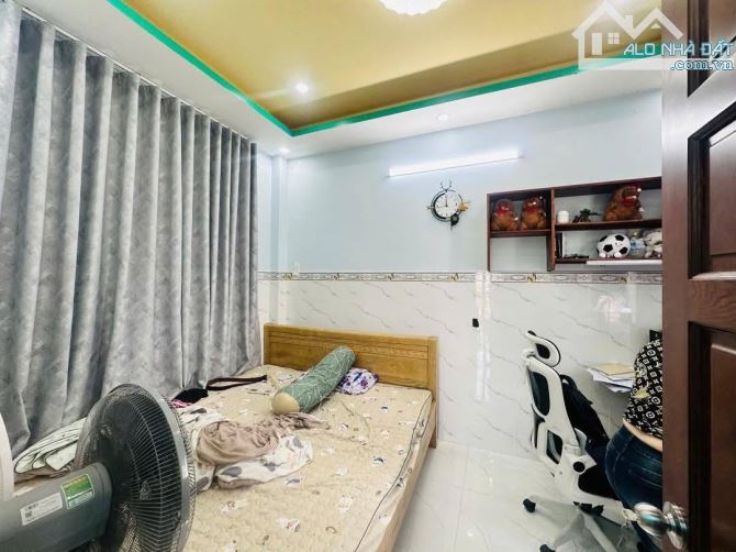 Bán nhà 3.5 tấm Phan Huy Ích p12 gò vấp.xe hơi đỗ cửa chỉ 4.2 tỷ - 1