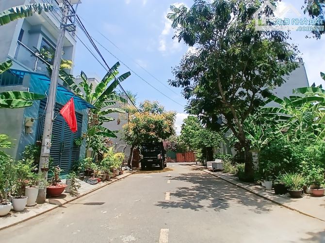 BÁN LÔ ĐẤT 57m2 – MẶT TIỀN ĐƯỜNG 9M CÓ VỈA HÈ – LONG TRƯỜNG - Giá 3.4T - 1