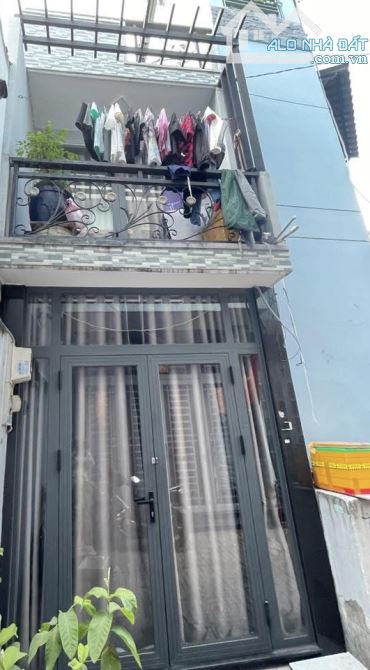 Bán nhà 60m2 ngay Cầu Xéo, sát mặt tiền, nhỉnh 3 tỷ - 1