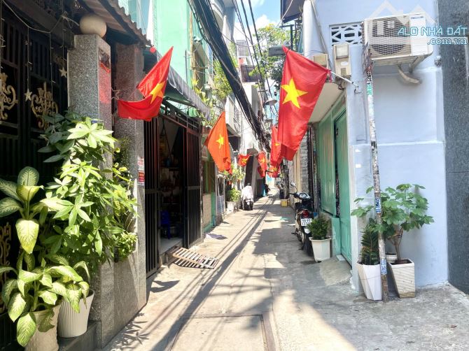 BÁN NHÀ HOÀNG SA - P.VÕ THỊ SÁU - QUẬN 3 - 2 TẦNG - 4,3 TỈ ĐỒNG - 1