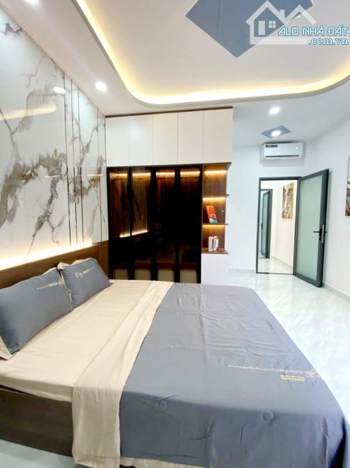 Siêu Phẩm HXH - LÊ VĂN THỌ - GÒ VẤP - 4m×12m - 3 Tầng Đẹp - 6.x TỶ. - 1
