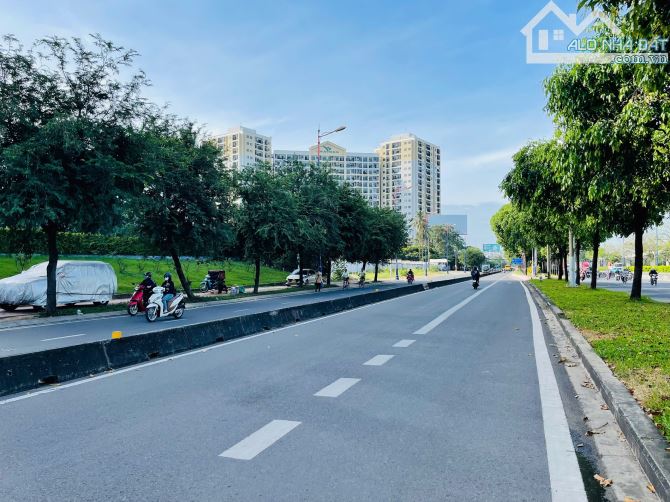 Quỹ đất - Mặt tiền gần Xa Lộ Hà Nội - Giá đầu tư - sẵn trọ TN 80 triệu/ tháng - 1