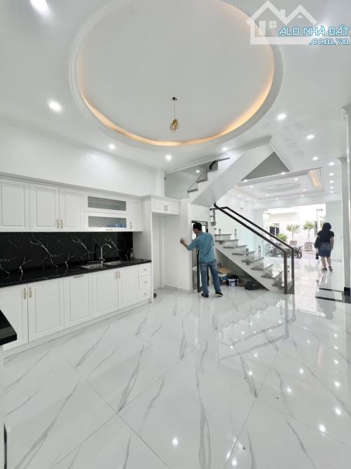Hot -chỉ 3,7 tỷ nhà 4 tầng xây mới hoàn thiện cực đẹp tại Him Lam Hùng Vương Hồng Bàng - 1