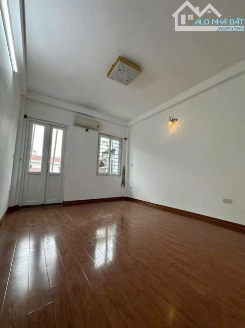 Hàng Hiếm, Bán Nhà Phố Thái Hà 37,5m2 5 Tầng Nhà Mới Gần Phố Giá Chỉ Nhỉnh 8 Tỷ - 1