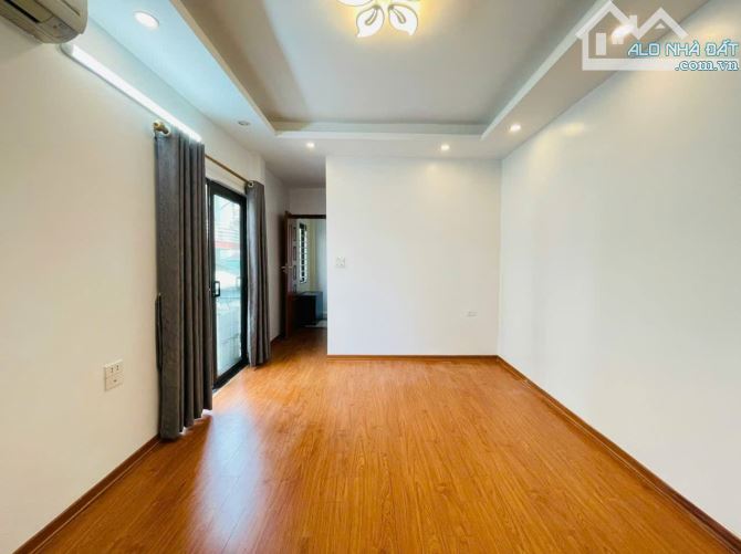 Nhà đẹp Minh Khai, 42m2, 5 tầng, mt 6m, ngõ ba gác, 6.9 tỷ - 1