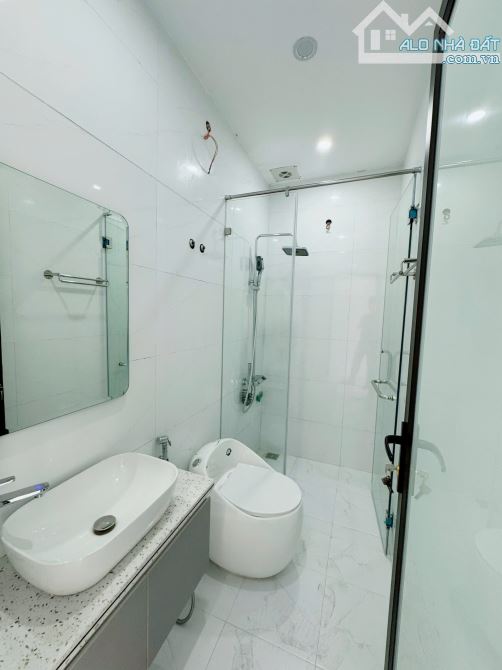 Bán Nhà 4 Tầng Miếu hai Xã Dư Hàng Kênh Lê Chân Hải Phòng, oto đỗ cửa, KD ok giá 4.25 tỷ - 1