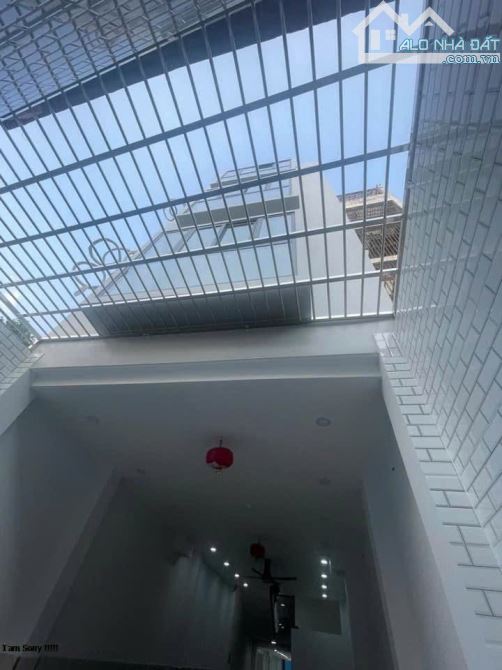 (Hot) Bán nhà mặt tiền khu vip nhà ga T3 Hoàng Hoa Thám 4,6x14m 4 tầng đang cho thuê 30 tr - 1