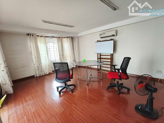 🏡 BIỆT THỰ KIỂU CHÂU ÂU 224M² – 2 LẦU MÁI THÁI – GIẢM 5 TỶ – QUẬN 7 💰 - 12