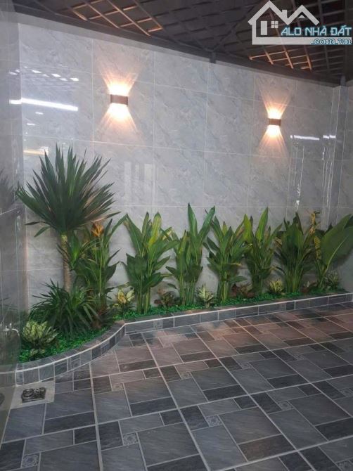 NHÀ MỚI FULL NỘI THẤT, HIỆP THÀNH , QUẬN 12 - 12
