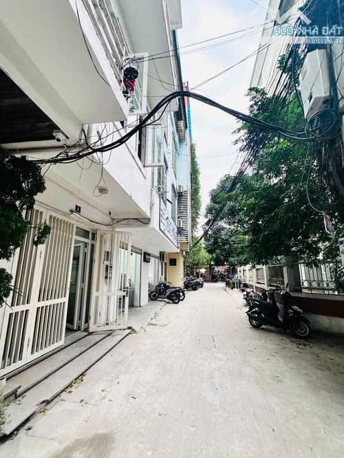 Siêu phẩm Đặng Tiến Đông, có 1 0 2 giá đầu tư, oto vỉa hè, phân lô, 40m 5 tầng giá 13 tỷ - 13