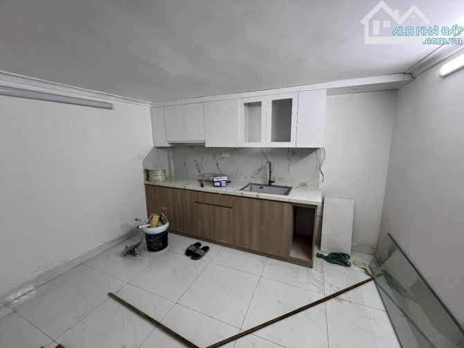 CHÍNH CHỦ BÁN NHÀ MẶT NGÕ LẠC LONG QUÂN  GIÁ 7,5 tỷ - 13