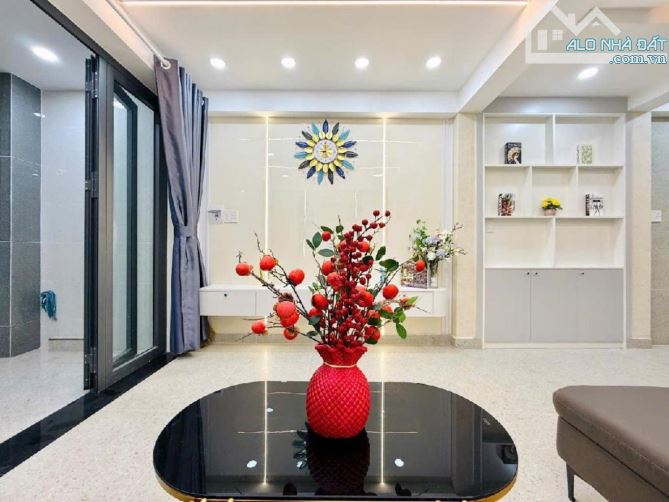 BÁN CĂN NHÀ TRÊN ĐƯỜNG QUANG TRUNG P10 GÒ VẤP NỞ HẬU 5,4M GIÁ 5,49 TỶ 3 TẦNG 4 PHÒNG NGỦ - 13