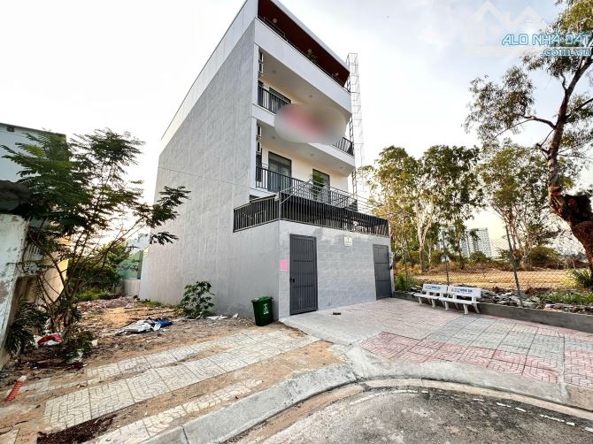 CG-BÁN TOÀ NHÀ 20P TRỌ CAO CẤP,đường hoàng hữu nam , p.tân phú ,tp.thủ đức - thu nhập 85tr - 14