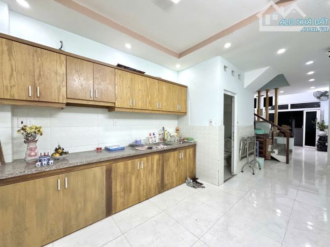 🏡 NHÀ 5 TẦNG PHAN ĐÌNH PHÙNG – 38M² – 5PN – CÁCH TRƯỜNG SA CHỈ 15M 💰 - 14