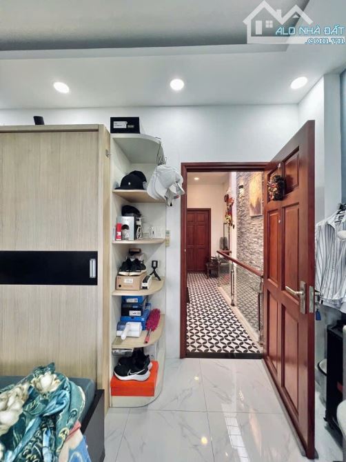 Bán nhà 3 tầng mới- đẹp Tây Lân, full nội thất, ô tô đỗ cửa –55m² - 4PN, , chỉ nhỉnh 4 tỷ - 16