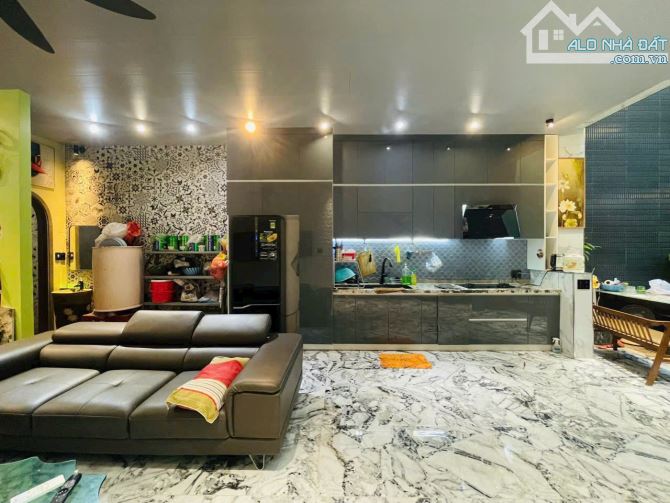 BÁN NHÀ 2 TẦNG ĐẸP GẦN BIỂN NGUYỄN TẤT THÀNH – VIEW CÔNG VIÊN, THOÁNG MÁT TRỌN ĐỜI - 16
