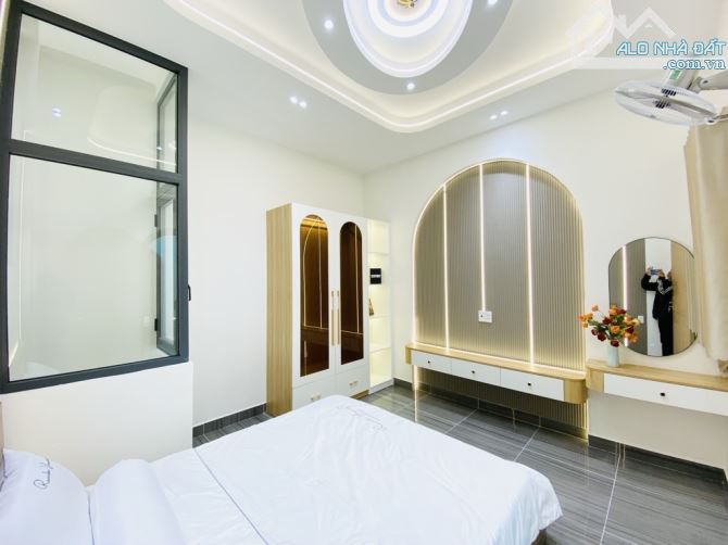 NHÀ MỚI 100% PHẠM VĂN CHIÊU P9 GÒ VẤP GIÁ 5 TỶ 85 DIỆN TÍCH 3,7x11M 4 TẦNG 3PN - 18