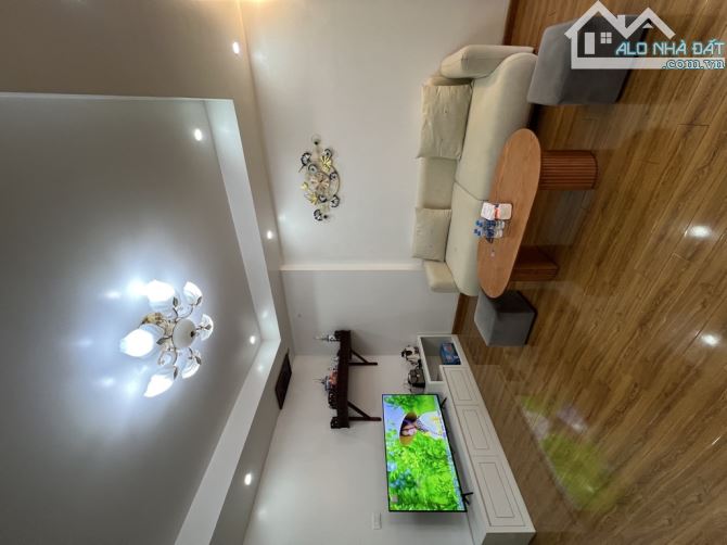 Cần Bán CC SOUTH TOWER Ngọc Hồi  - 90m², full nội thất, chỉ 4.55 tỷ - 2