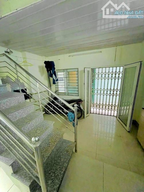 SIÊU HIẾM-PHỐ THỢ NHUỘM-TRUNG TÂM HOÀN KIẾM-KV CỰC ÍT NHÀ BÁN 5tầng chỉ hơn 4tỷ - 2