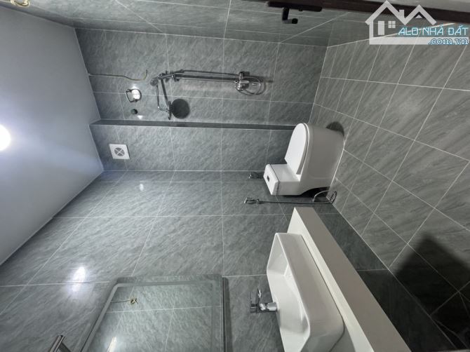 CHÍNH CHỦ BÁN NHÀ PHÚC LỢI, LONG BIÊN, 20M Ô TÔ TRÁNH, 32M2, GIÁ 4.7 TỶ, SIÊU HIẾM - 2