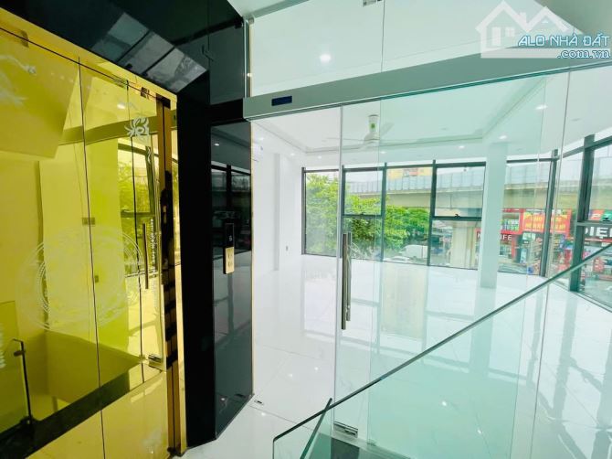 Bán nhà mặt phố Quang Trung Hà Đông lô góc 7 tầng thang máy, 5,2m mặt tiền, 16 tỷ - 2