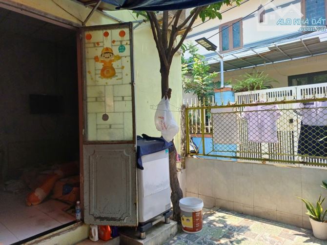 💥💥 Siêu Rẻ Ngô Quyền, 105m² Ngang 7.6m, Cấp 4 Gần Cầu Sông Hàn, Chỉ 4.6 Tỷ 💥💥 - 2