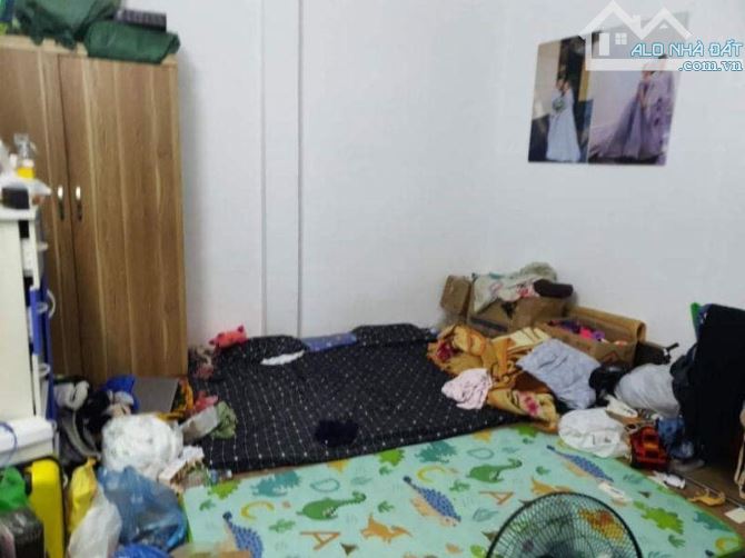 BÁN NHÀ NGÕ VĂN HƯƠNG ĐỐNG ĐA 25m 4T Mt 5m GIÁ 5 TỶ LÔ GÓC NGÕ THÔNG KINH DOANH. - 2