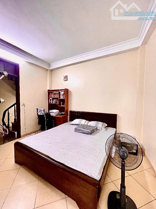 Bán nhà phố Nguyễn lương bằng tt đống đa gần công viên hồ hoàng cầu - 2