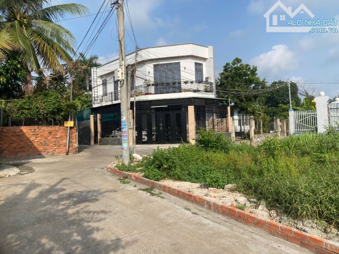 Bán lô đất thổ cư 2 mặt tiền ngay UBND P.Định Hòa giá chỉ 1,450 tỷ - 2