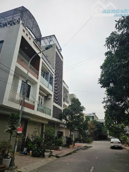 DUY NHẤT 1 LÔ GIÃN DÂN HOÀ ĐÌNH KO LỖI BÁN GIÁ 6,x TỶ - 2