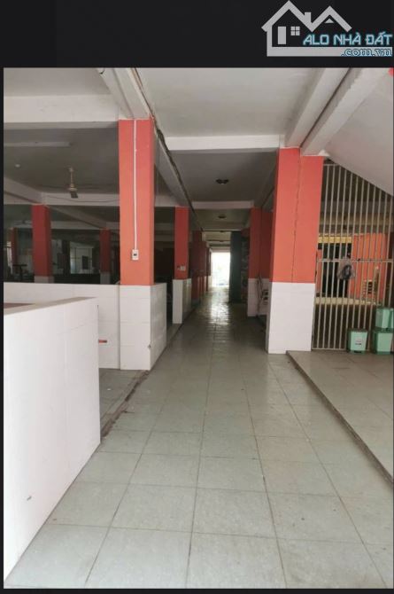 TRƯỜNG CAO ĐẲNG VĂN HÓA NGHỆ THUẬT VÀ DU LỊCH SÀI GÒN - TẶNG GIẤY PHÉP - NGANG 56M 270ty - 2