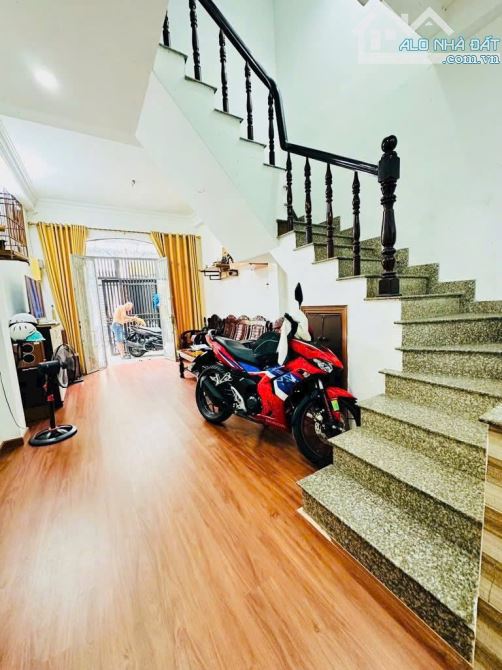 🌹KHU VIP NGUYỄN VĂN TRỖI - P.15 PHÚ NHUẬN - 50M2 - 3 TẦNG - CHỈ NHỈNH 6 TỶ🌹 - 2
