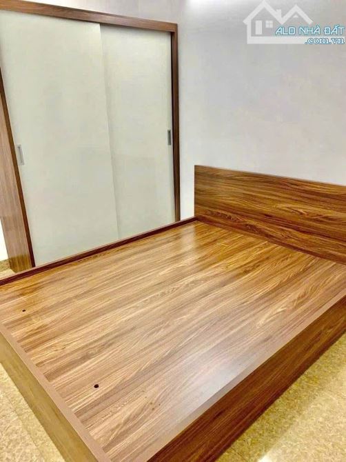 Ngọc Hà, 23m, 3ngủ, Lô góc, 10m ra phố, Nhà đẹp ở ngay, Sổ vuông, Ngõ rộng thoáng sáng - 2