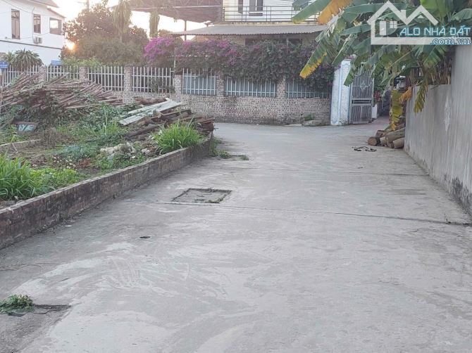 Nhỏ tiền 52m.mt 4m. Ngõ 4m 0t0 qua đất Hiền Ninh Sóc Sơn. - 2