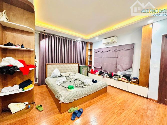 Cực Hiếm! Bán Nhà Ngõ 358 Bùi Xương Trạch, Lô Góc, Ô Tô Tải Tránh, Kinh Doanh, 34m2. - 2