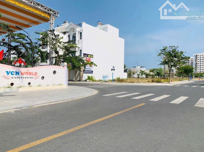 Mặt tiền đường A2 – KĐT VCN Phước Long 2,  đối diện trường mầm non 6 tỷ 680 - 2