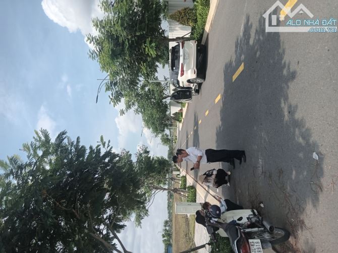 ĐẤT CHÍNH CHỦ - PHÍA TÂY BÌNH CHÁNH TP.HCM - 2